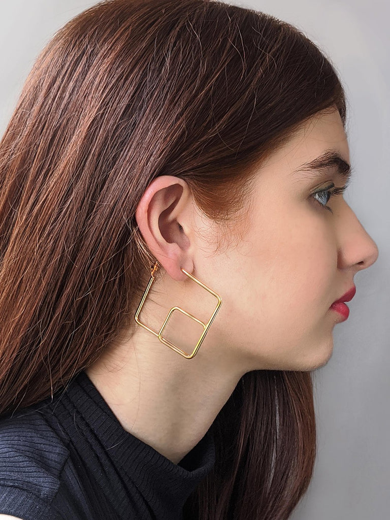 Gisele Gold Hoops