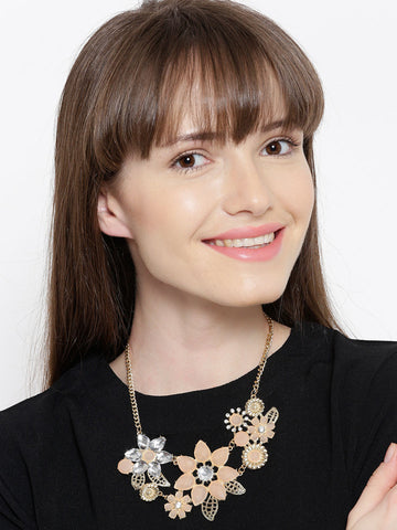 Eve'S Glory Necklace