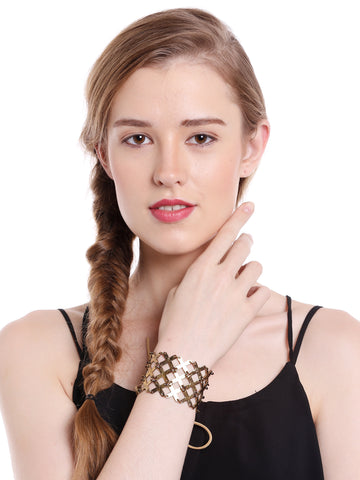 It's A Mesh Bracelet