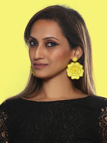 Floret drop earrings (yellow)