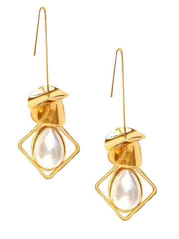 Pearlet Earring