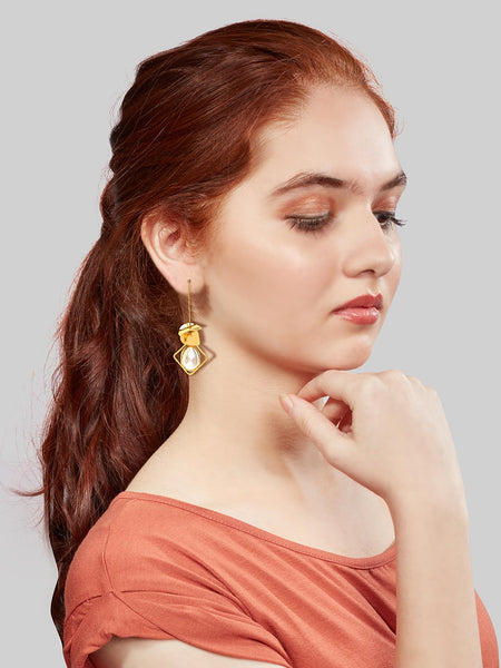 Pearlet Earring