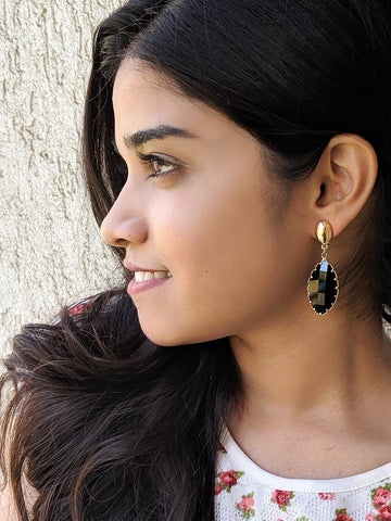 Black Oval cut Earring