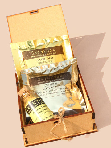 Skin Yoga Beauty Hamper (Almond Orange)